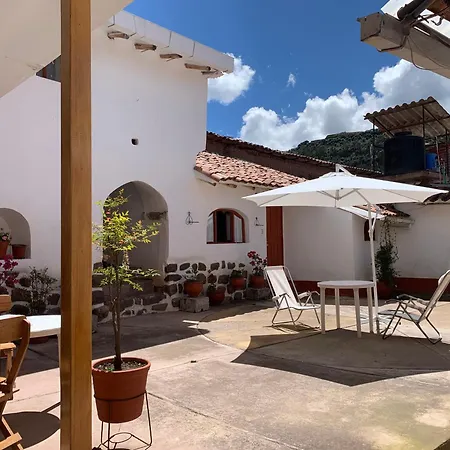 Hospedaje Killipata